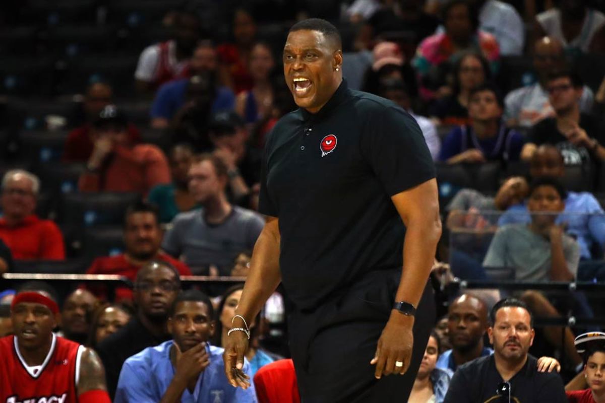 mahorn.jpg